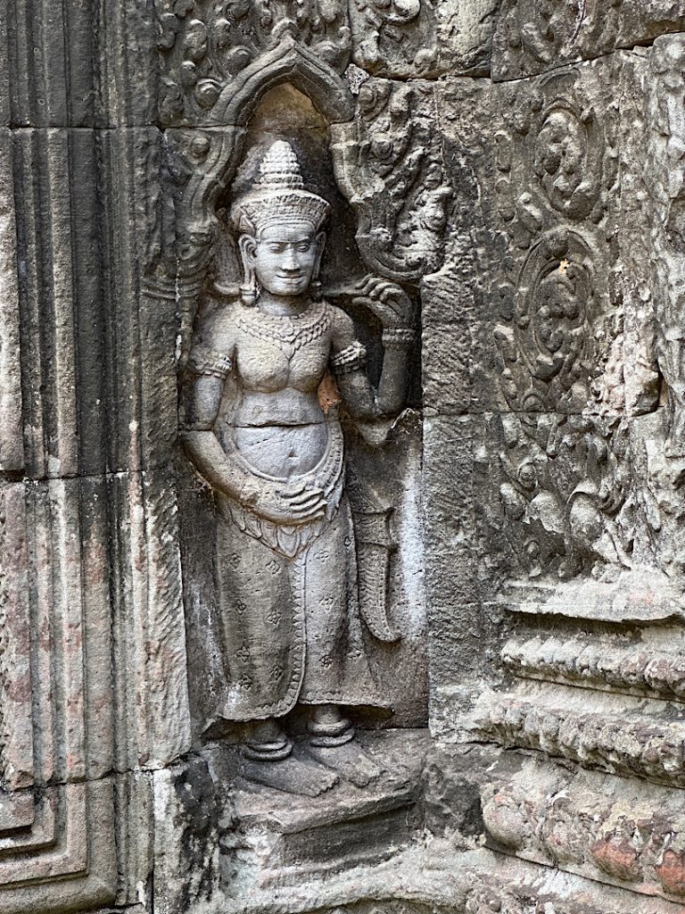 Relief einer Tänzerin aus Angkor Wat, Siam Reap, Kambodscha